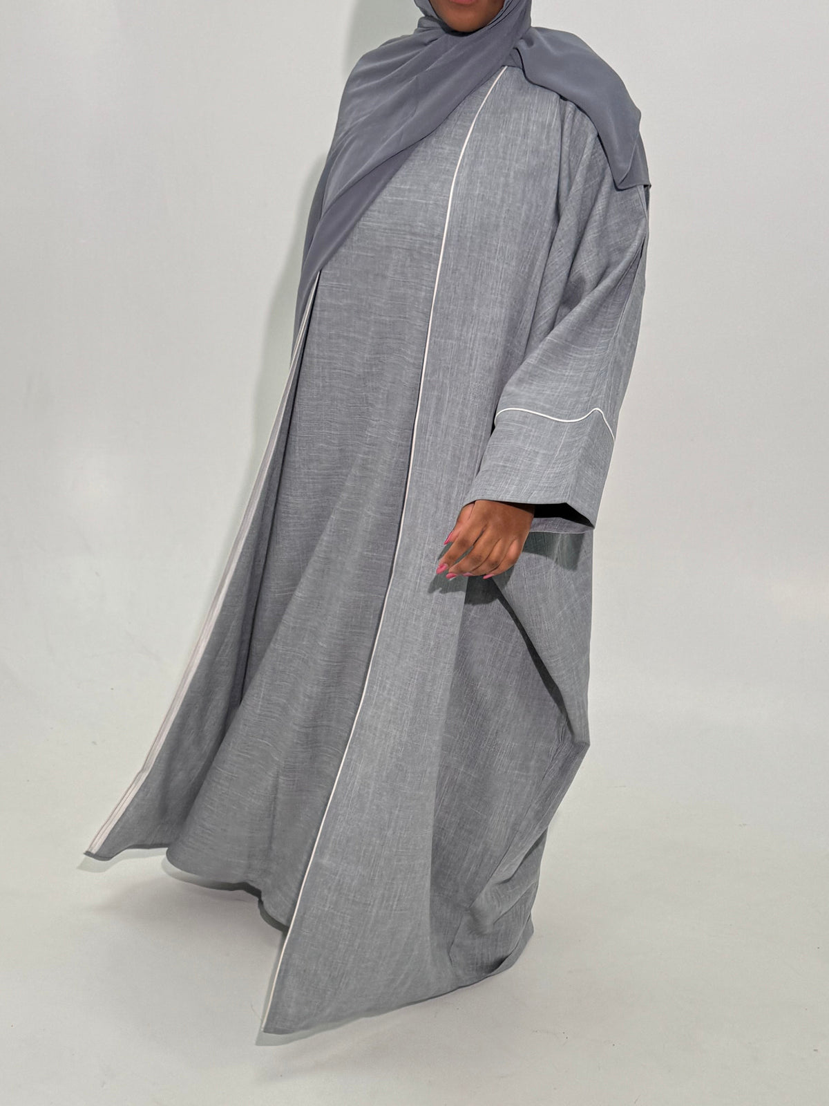 MINA Abaya 3 piece - Butterfly Cut