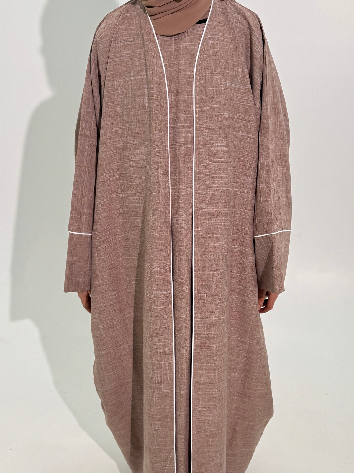 MINA Abaya 3 piece - Butterfly Cut
