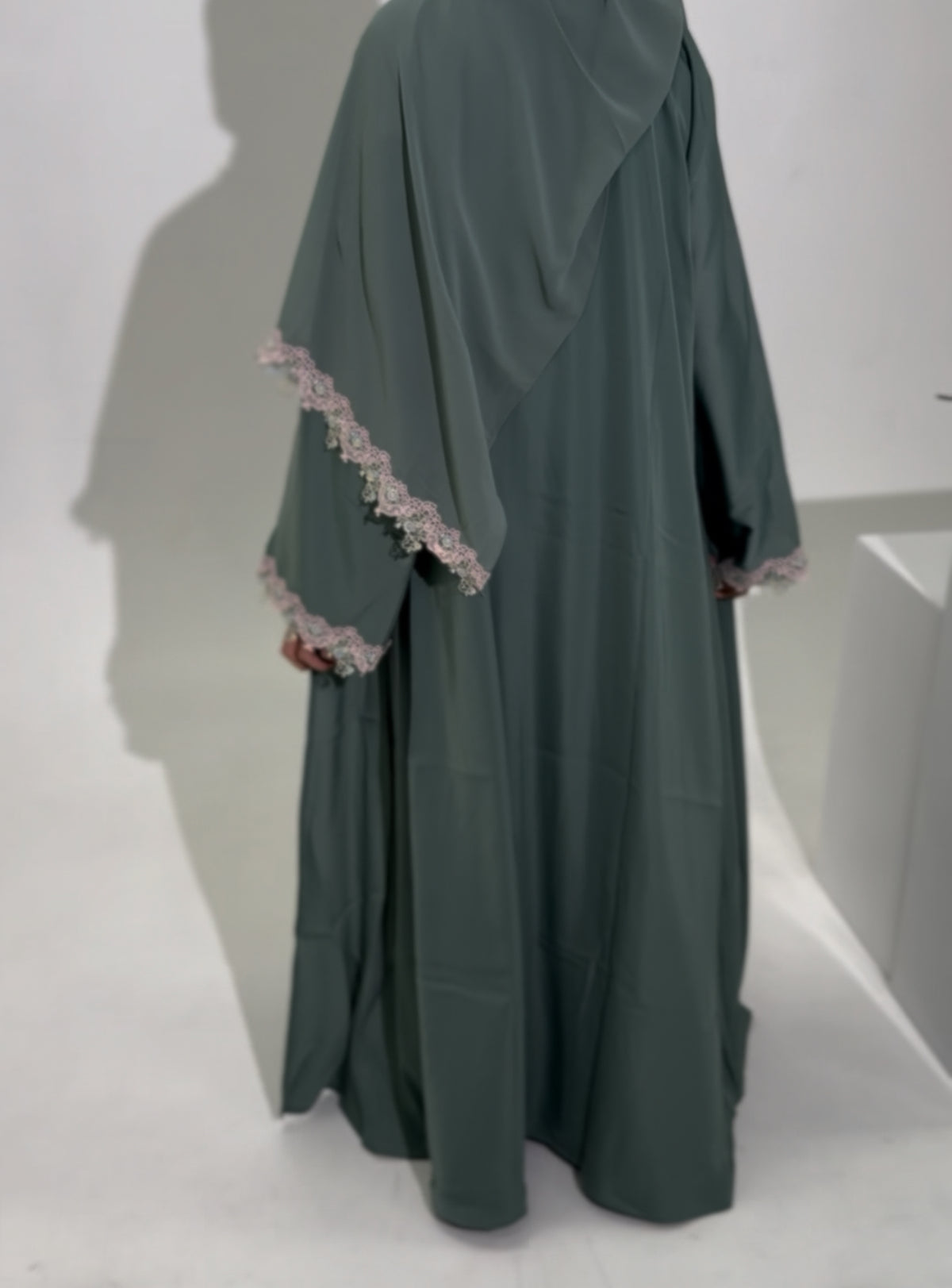 Girls Aisha 3 pieces floral Cuffs Abaya