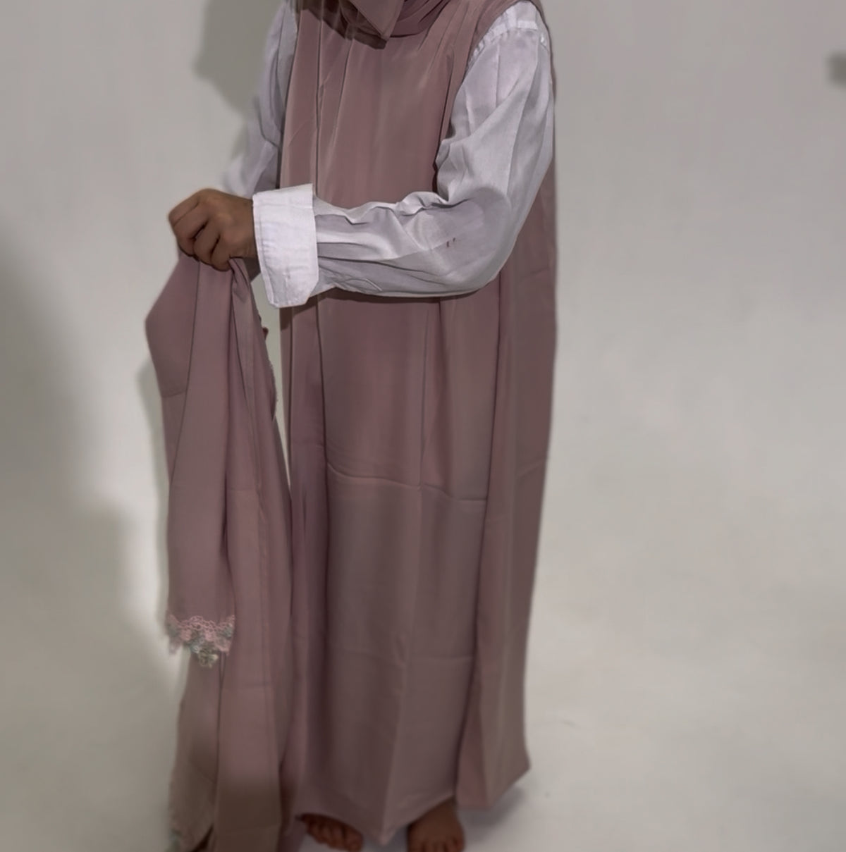 Girls Aisha 3 pieces floral Cuffs Abaya